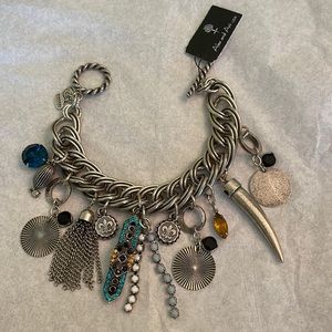 Vintage 66 Alex and ani charm bracelet in silver NEW ‼️